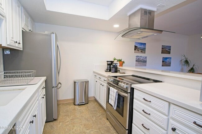 Building Photo - 2855 Idlewild Dr