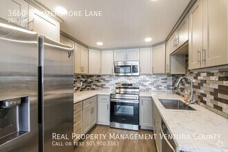 Building Photo - 3660 Summershore Ln