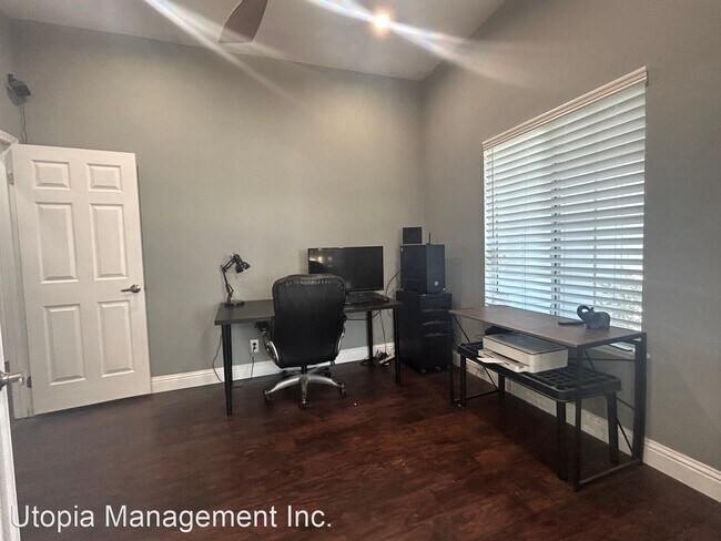 Foto del edificio - 3 br, 2 bath House - 8952 Laguna Star Drive