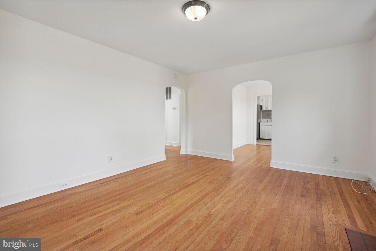 4914 Westway Dr, Bethesda, MD 20816 House Rental in Bethesda, MD