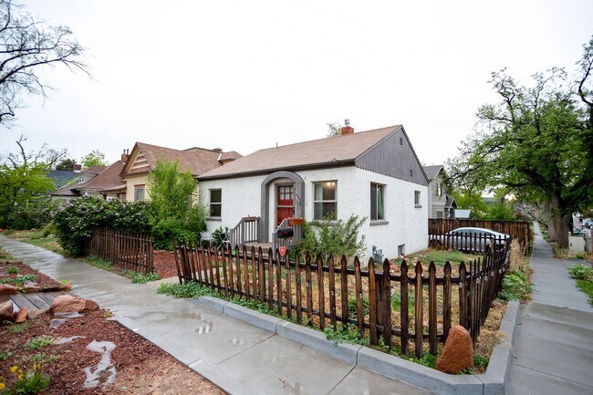 Foto del edificio - Adorable Ranch in Downtown Colorado Springs!