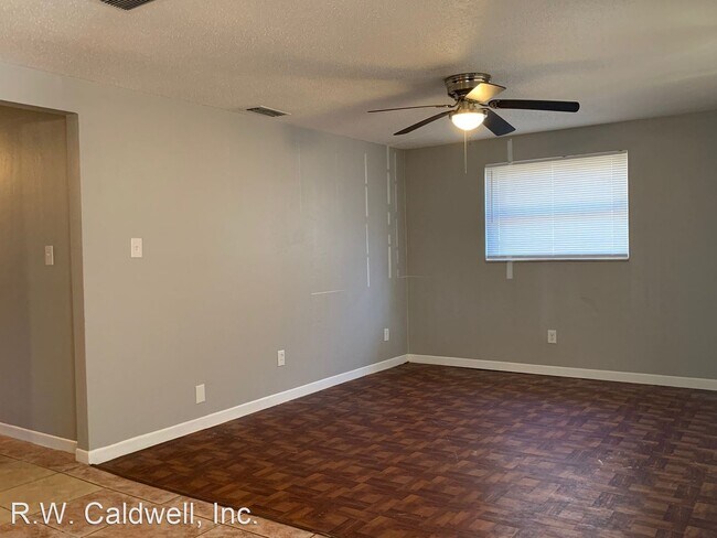 Foto del edificio - 3 br, 1 bath House - 5101 Newton Ave S