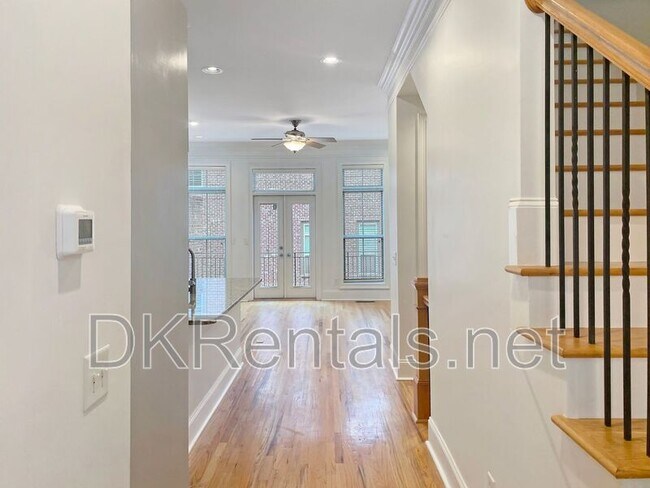 Foto del edificio - 2838 Crescent Park Ln
