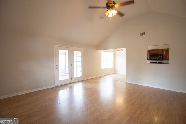Foto del edificio - 206 N Bridgeport Dr