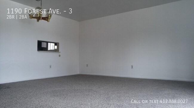 Building Photo - 2 Bedroom in South Park!