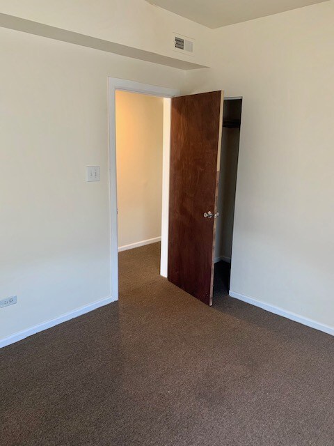 Foto del edificio - 1515 W 80th St