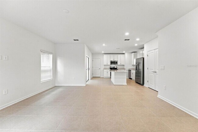 Foto del edificio - 6079 WELLBEING Way