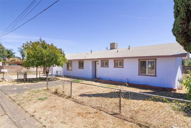 Foto del edificio - 1257 Rosekrans Dr