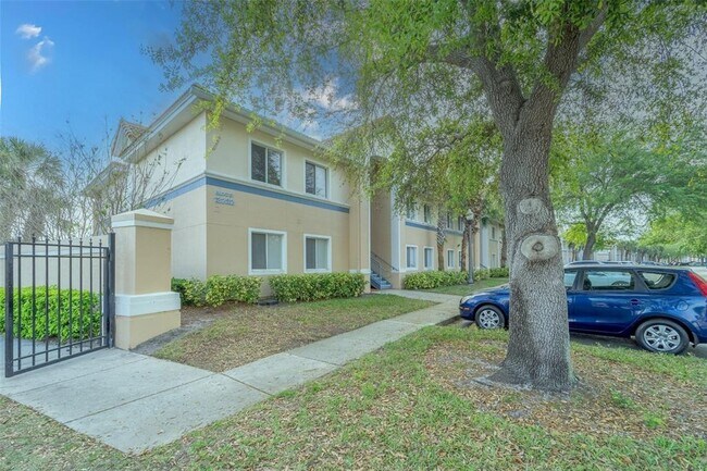 Building Photo - 13232 Galicia St