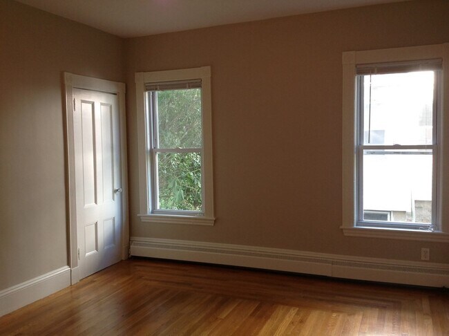 Building Photo - 80 Roslindale Ave