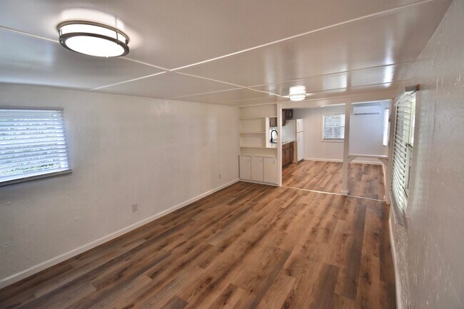 Building Photo - 2716 Deep Forest Cir