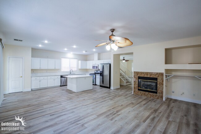 Foto del edificio - Beautifully Upgraded 5Bdm 3Ba Home Located in the Highly Desirable Summerlin.