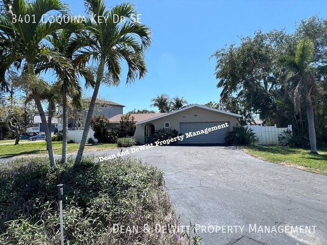 Building Photo - 3401 Coquina Key Dr SE
