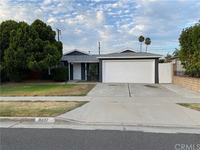Primary Photo - 16137 Sigman St