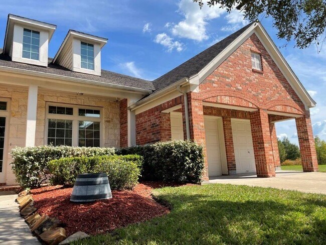 Foto del edificio - 14001 Savannah Landing Ln