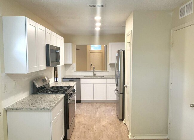 Foto del edificio - 4327 Allegro Ln