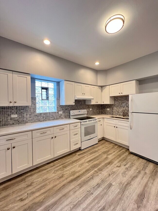 Foto del edificio - 6810 S Calumet Ave