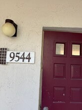 Building Photo - 9544 SW 140th Ct