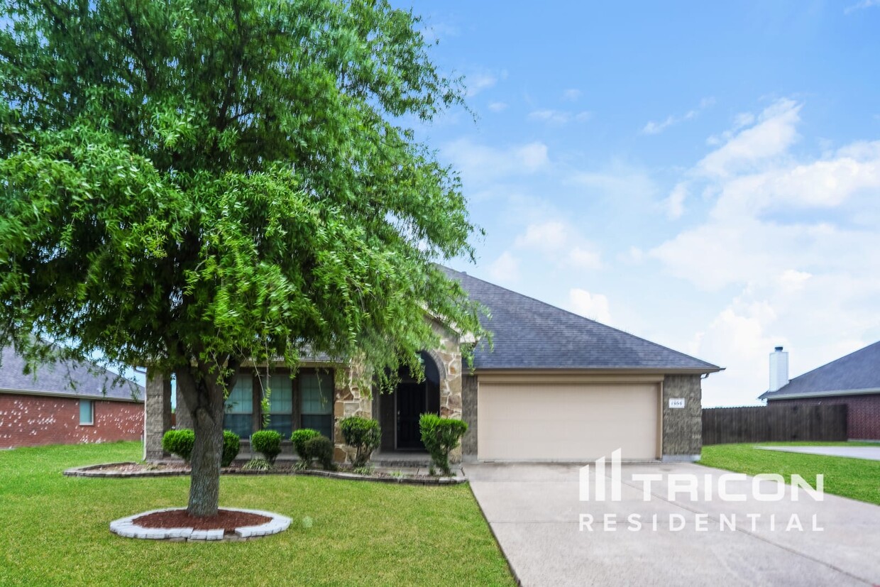 Foto principal - 1306 Turnbridge Drive Glenn Heights TX