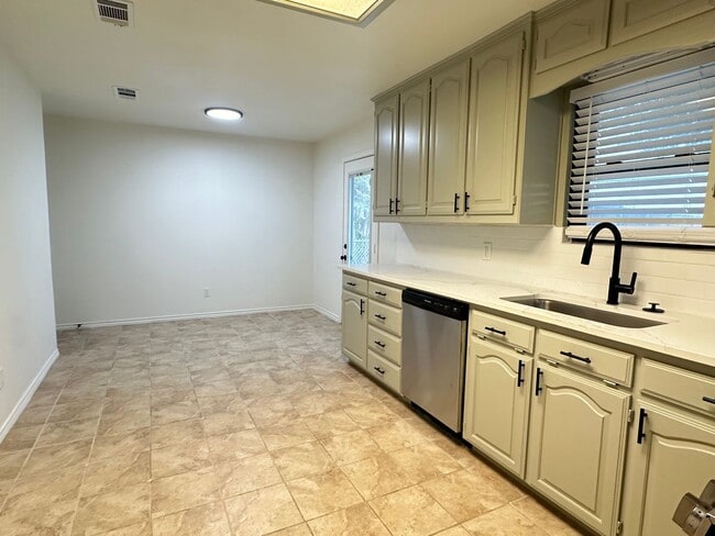 Photo - Cute home in Plano 4 bedrooms 3 baths