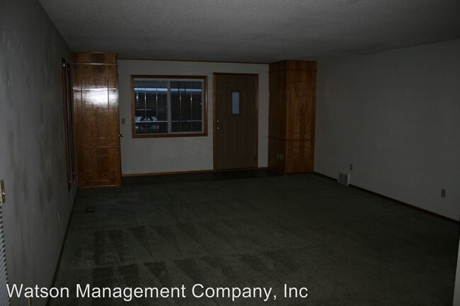 Building Photo - 1316 S McClellan St