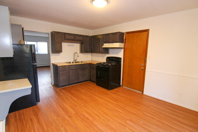 Foto del edificio - 590 54th St SE