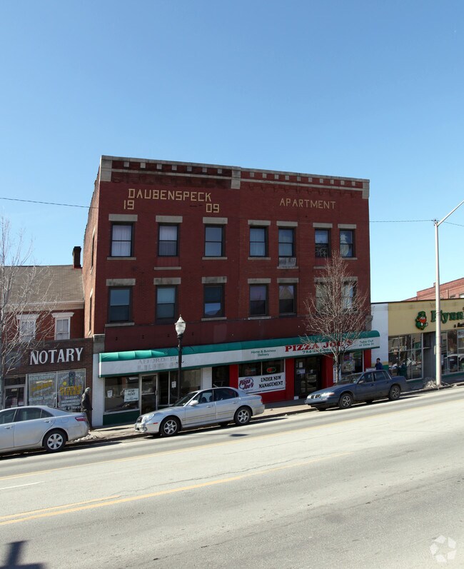 Building Photo - Daubenspeck Apartments