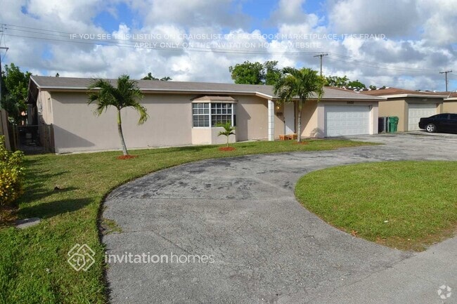 Building Photo - 8469 Windsor Dr
