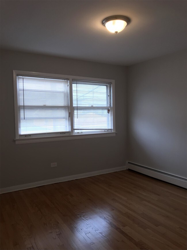 Building Photo - 2119 Harlem Ave