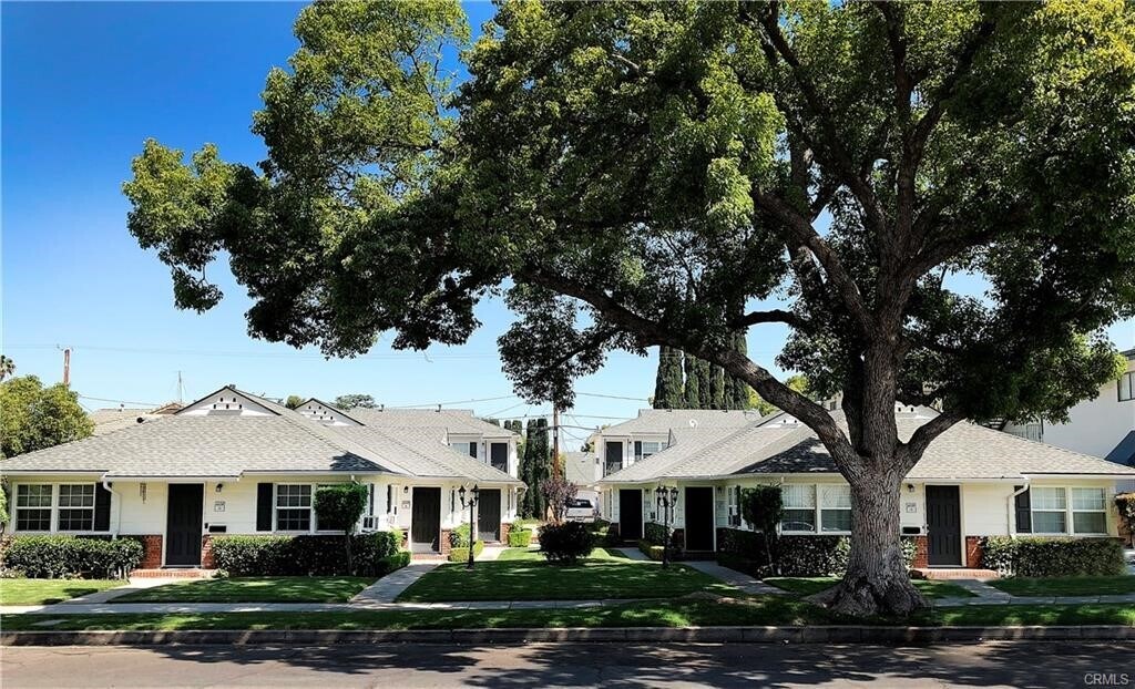 Foto principal - 4147 Warner Blvd