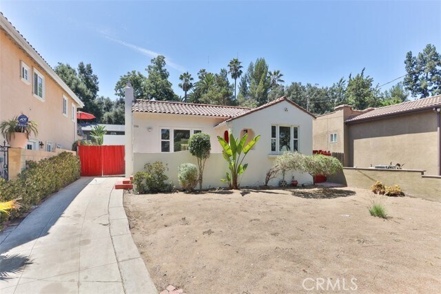 Foto del edificio - 2750 Rock Glen Ave