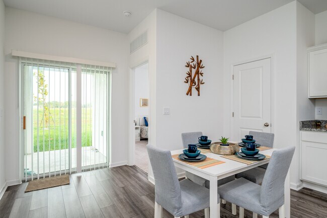 Foto del edificio - 35529 Buttonweed Trl