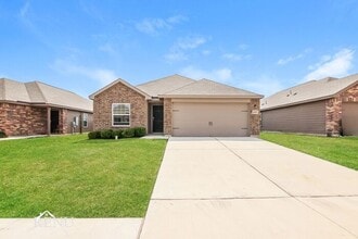 Building Photo - 18605 Allen Welch Dr