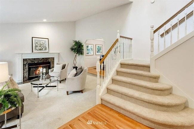 Photo - 4037 240th Pl SE House