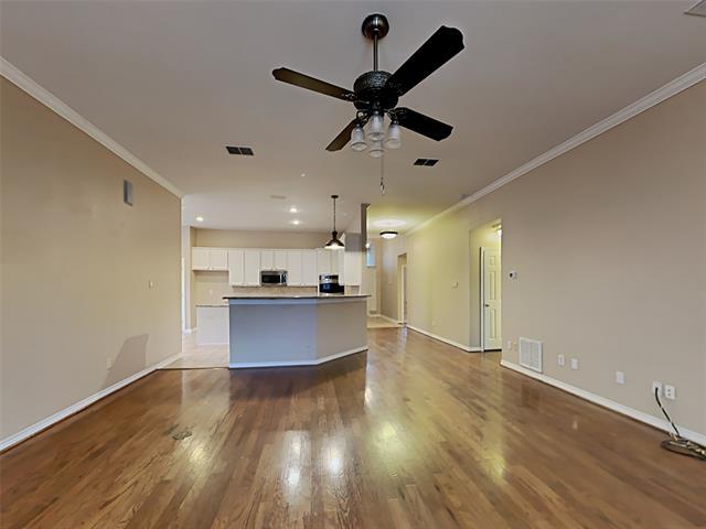 Foto del edificio - 4209 Mildenhall Dr