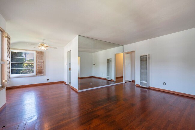 Foto del edificio - Cozy El Segundo Home Rental!
