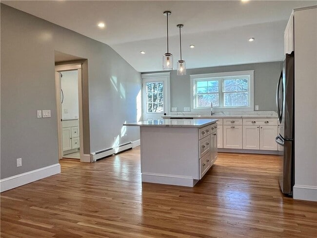 Building Photo - 45 Trout Dr