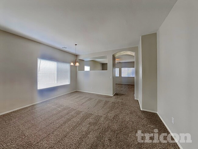 Foto del edificio - 506 S 124th Ave