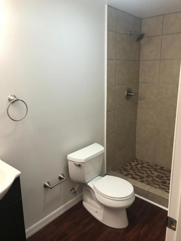 Foto del edificio - 927 York St, Unit 1