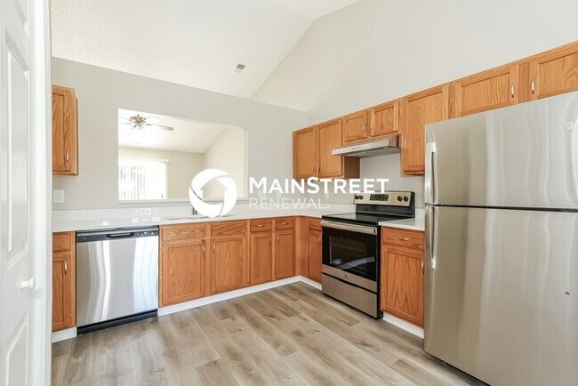 Building Photo - 4 Bedroom Pet-Friendly Home in CHARLOTTE, NC with Main Street Renewal