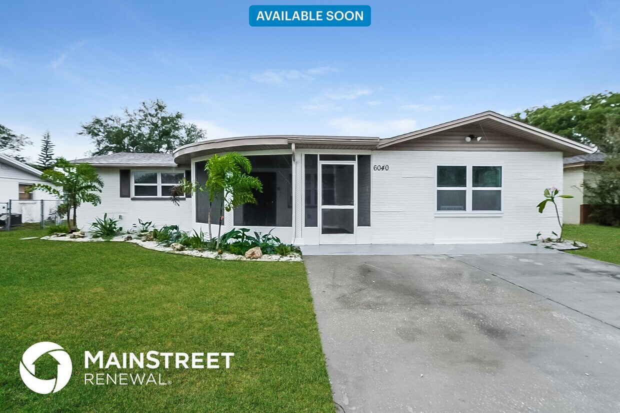 Foto principal - 6040 7th Ave