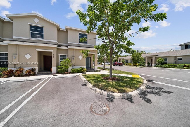 Foto del edificio - 441 NE 4th Ln