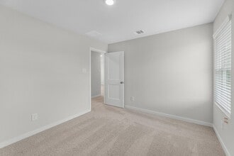 Building Photo - 20078 Briarcliff Pk Ln