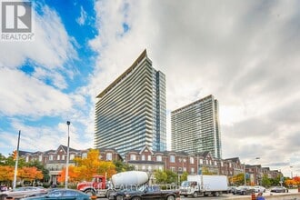Building Photo - 105 The Queensway