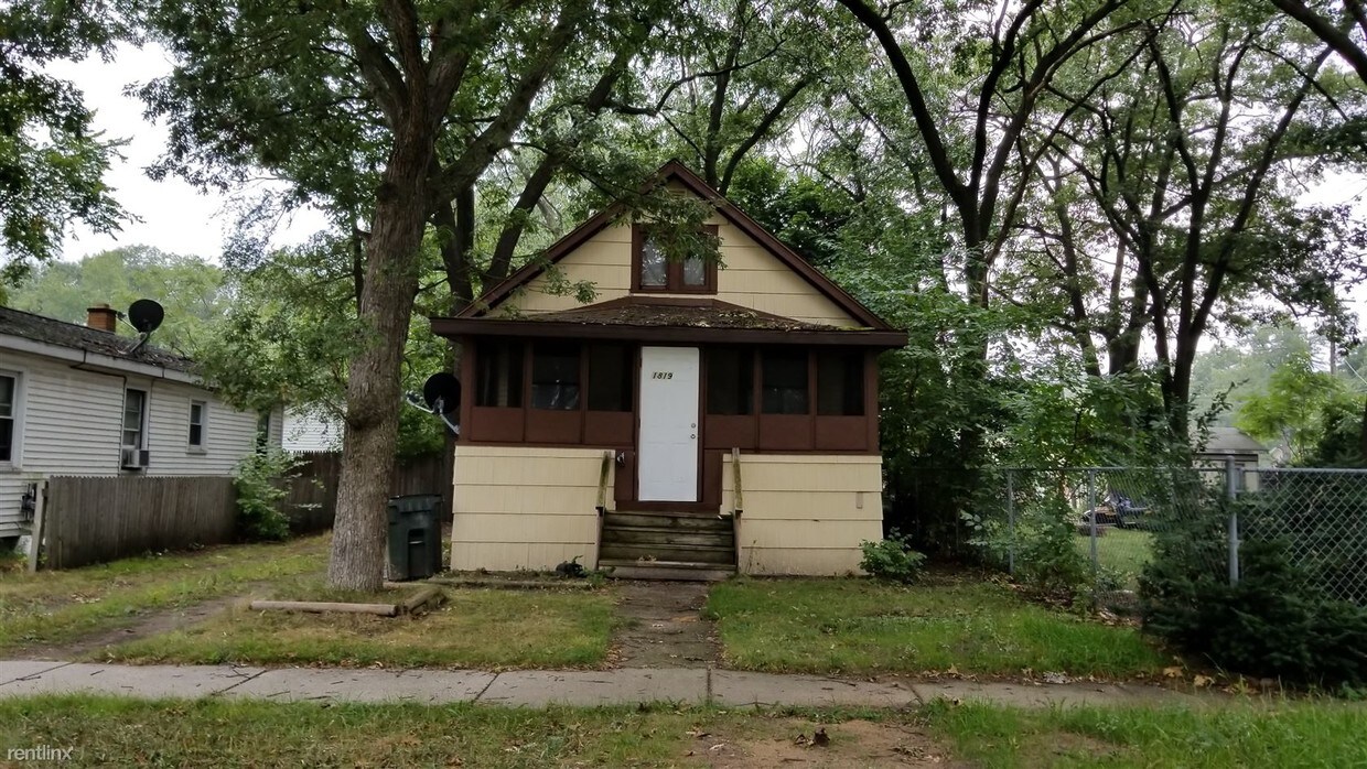 Primary Photo - 2 br, 1 bath House - 1819 Elwood St