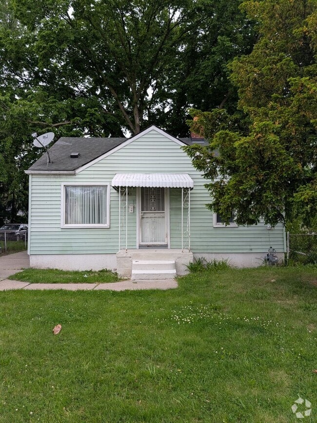 Building Photo - 8371 House St