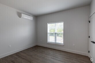 1BR, 1BA - The Willard - 875SF - Bedroom - The Pike Apartments