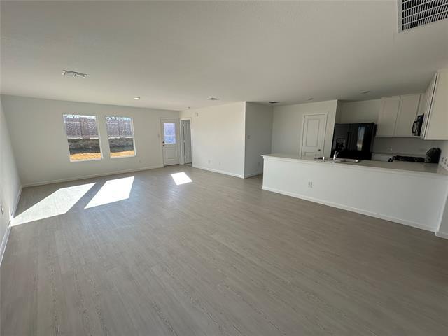 Building Photo - 744 Dressage Ln