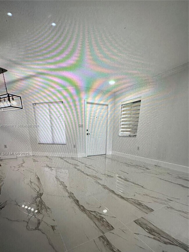 Foto del edificio - 7001 SW 164th Ct