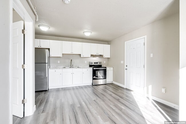 Interior Photo - EVERGREEN PLACE